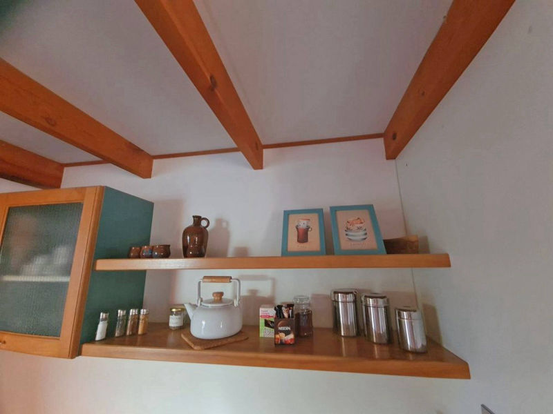 Some kitchen details 